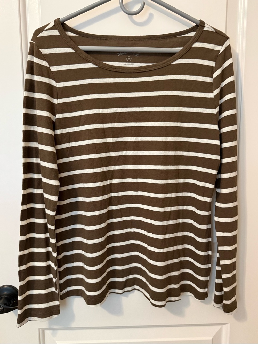 NEW Universal Thread Striped Long Sleeve Tee Trio - Navy, Brown, White MEDIUM - Picture 3 of 8